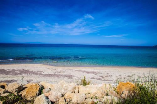 Villa Grand Sunset In Siviri Beach