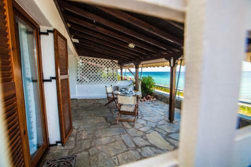 Villa Grand Sunset In Siviri Beach