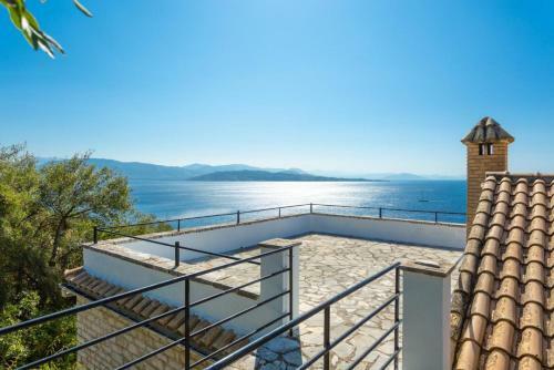Villa House On The Rocks