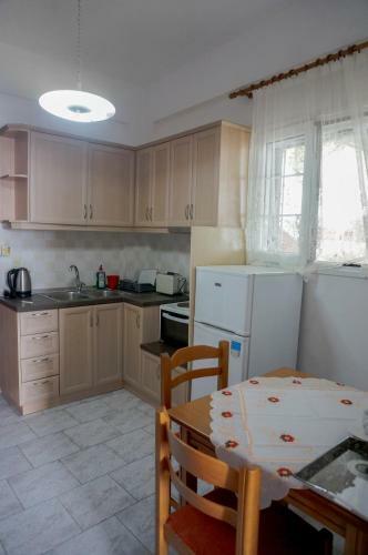Fotini's Apartments - Pelekas Beach