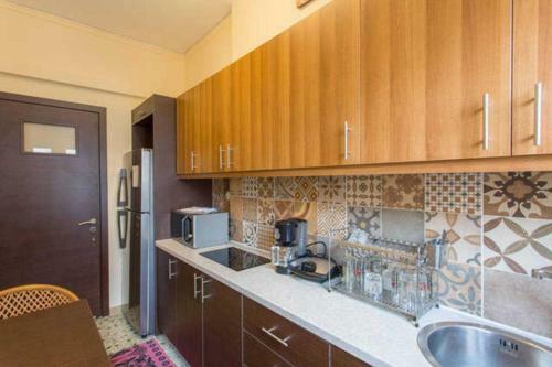 Apartamento Fully Renovated 2 Bedroom Apt In Piraeus