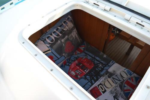 Nomos Greece Sailing Boat (doufur)