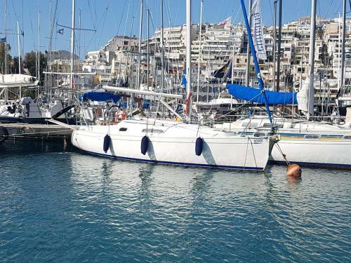 Nomos Greece Sailing Boat (doufur)