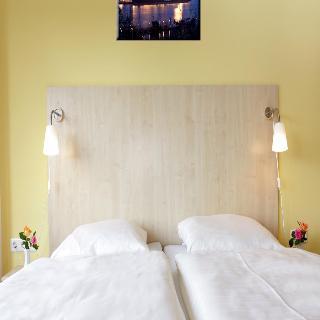 Hotel A And O Hamburg City Sued