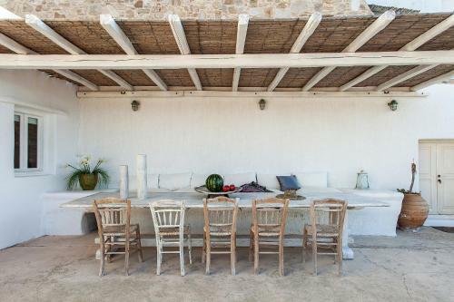 Villa Amaryllis By The Pearls Collection