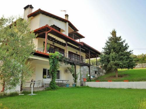 Halkidiki Family Villa-garden