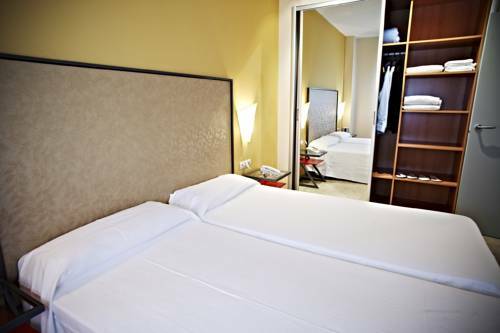 Vertice Apartamentos Sevilla Aljarafe