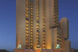 Hotel Royal Plaza (regal Suite)