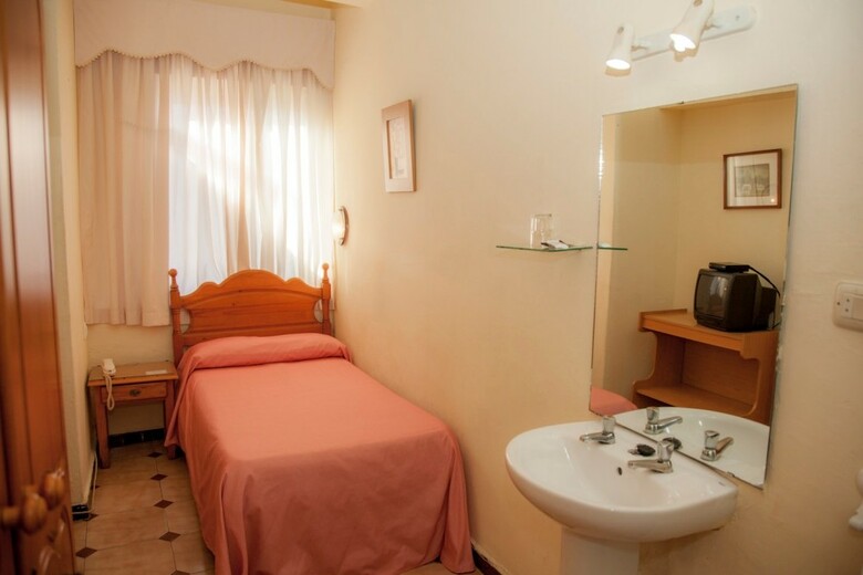 Hostal Par�s