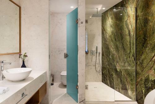 Avra Apartments Venetian Harbour