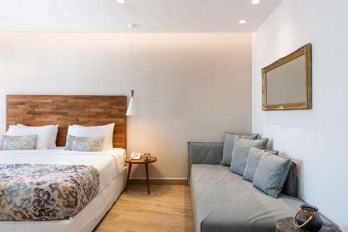 Avra Apartments Venetian Harbour