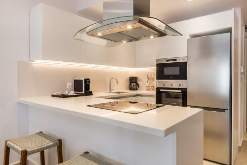 Avra Apartments Venetian Harbour
