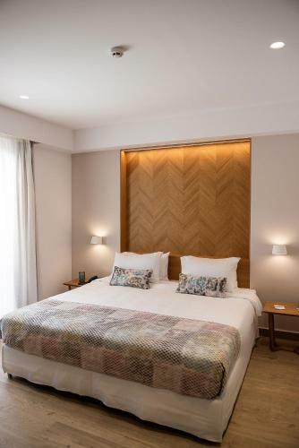 Avra Apartments Venetian Harbour