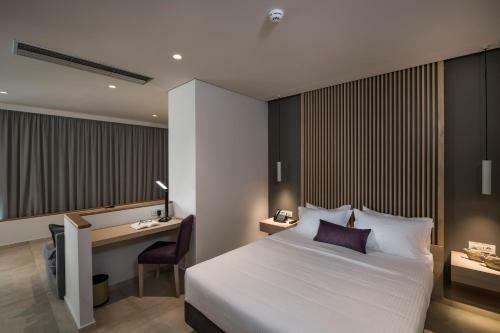 Trianon Luxury Apartments & Suites