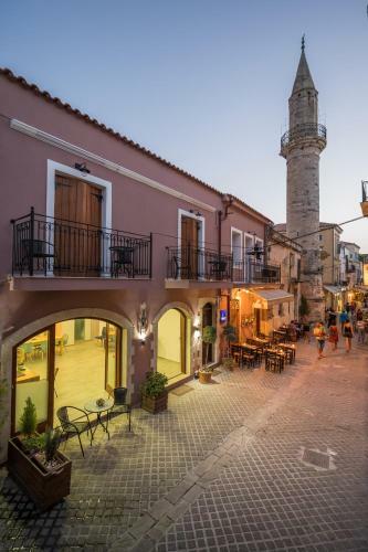 Minaret Suites And Apartments