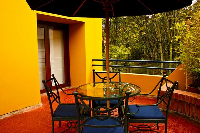 Hotel Emaus Bogot�