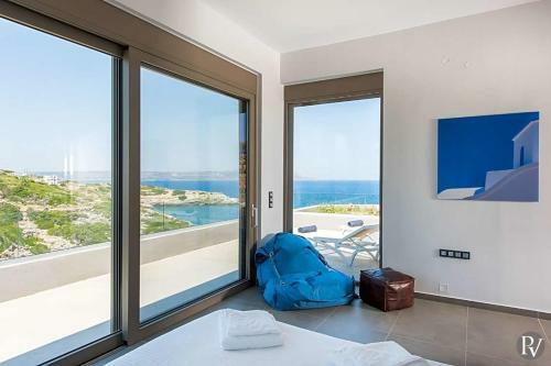 Chania Villa Sleeps 10 Pool Air Con Wifi