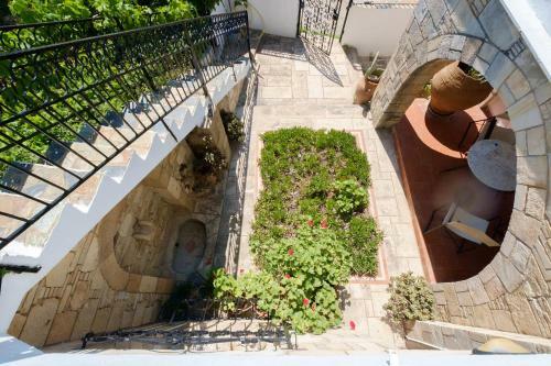 Traditional Cretan Stone House 4