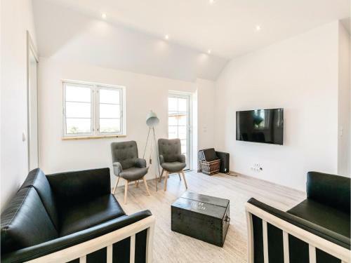 Five-bedroom Holiday Home In Hasle