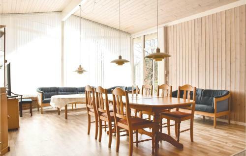 Three-bedroom Holiday Home In Herning