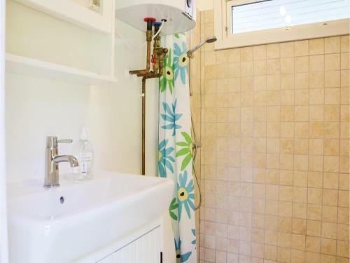 Three-bedroom Holiday Home In Skibby