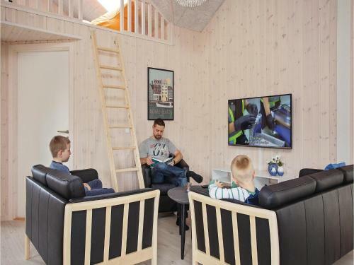 Eight-bedroom Holiday Home In Vejby