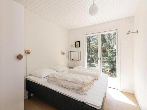 Three-bedroom Holiday Home In Nexo