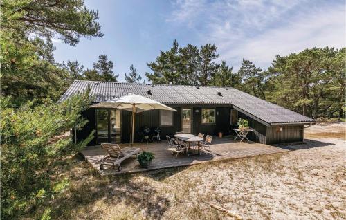 Three-bedroom Holiday Home In Nexo