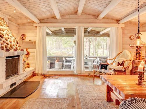 Holiday Home Kj�ddtynjan II