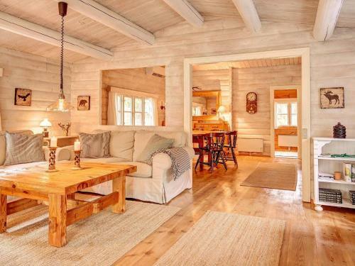 Holiday Home Kj�ddtynjan II