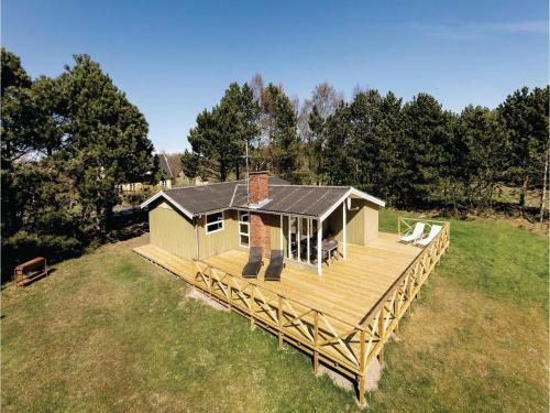 Three-bedroom Holiday Home In Aakirkeby