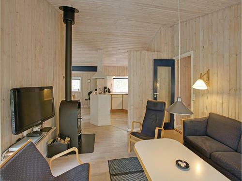 Four-bedroom Holiday Home In Nexo