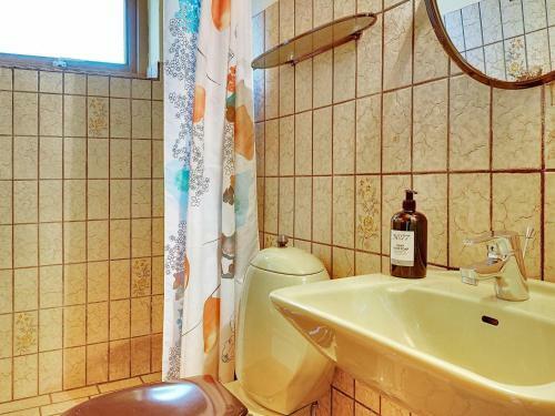 Holiday Home Aakirkeby V