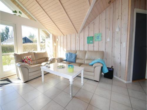 Three-bedroom Holiday Home In Hadsund
