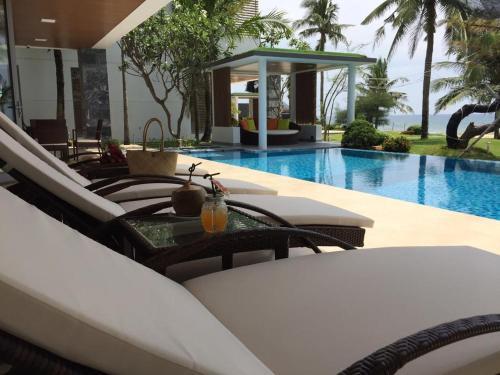 Villa Luxury Yatchs