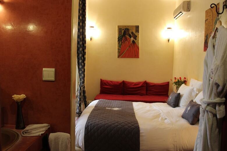Riad Lena