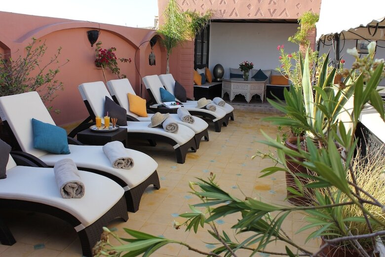 Riad Lena
