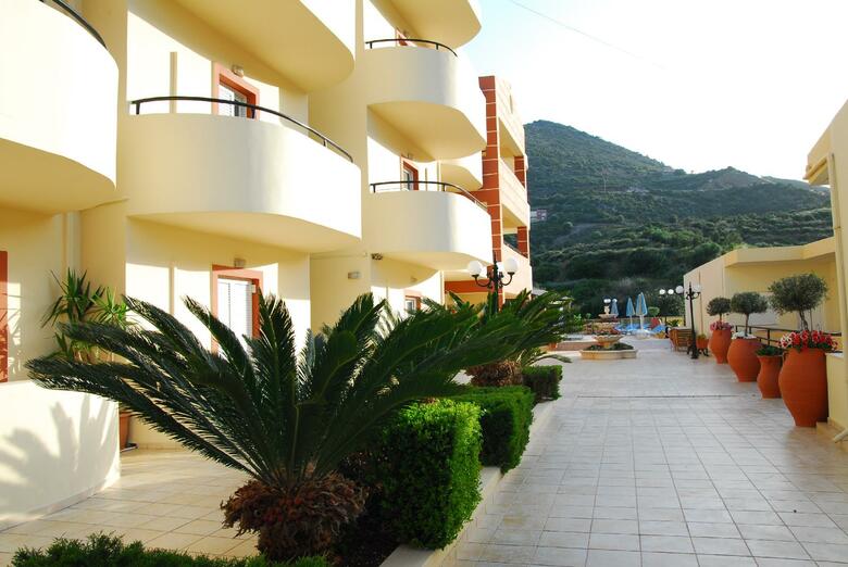 Hotel Elpis Studios And Apartments