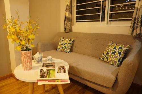 Full House Apartment - Four Of A Kind