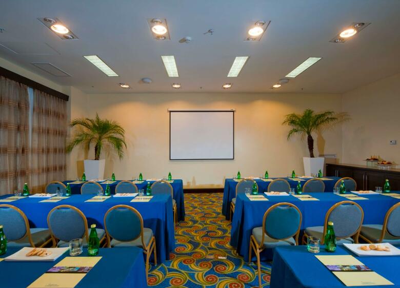 Hotel Hodelpa Garden Court