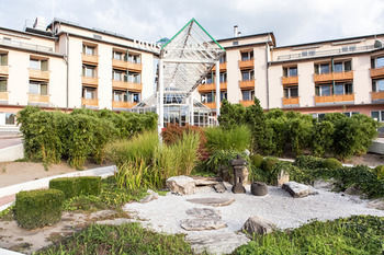 Lotus Therme Hotel &amp; Spa