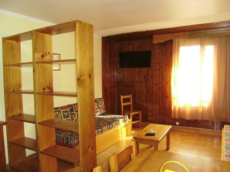 Apartamentos Pie De Pistas Mikka