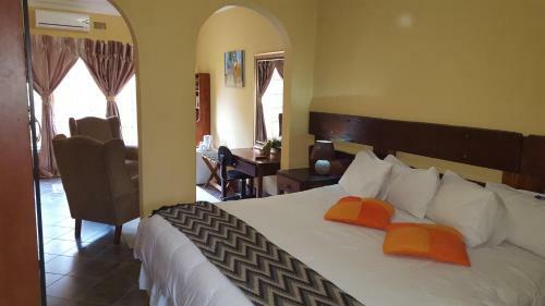 Hostal Acre Of Africa Guesthouse