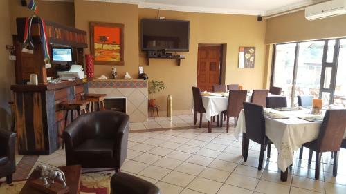 Hostal Acre Of Africa Guesthouse