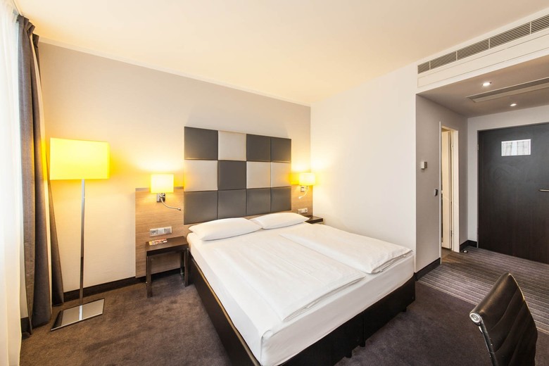 Hotel Winters Berl�n Im Spiegelturm