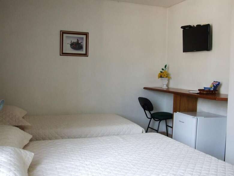 Gua�ra Palace Hotel