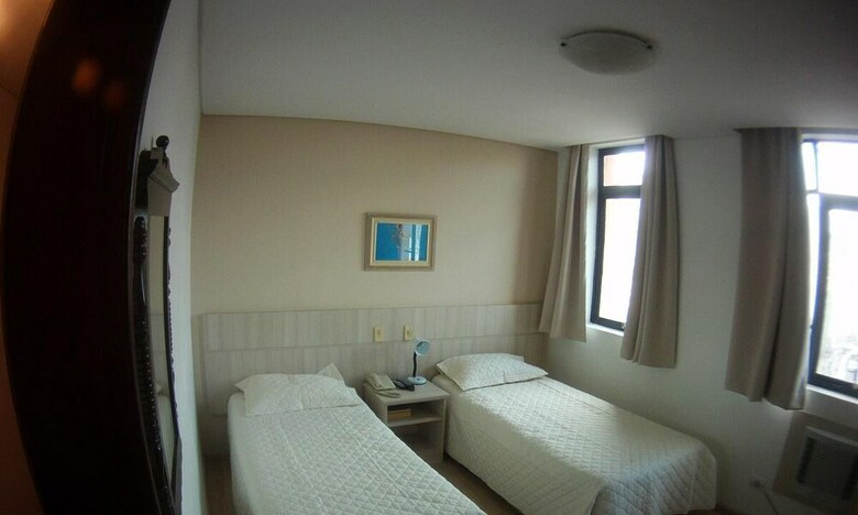 Gua�ra Palace Hotel
