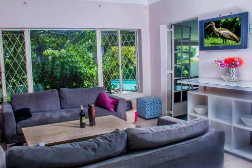 Hostal Four Seasons Lehae Guest House