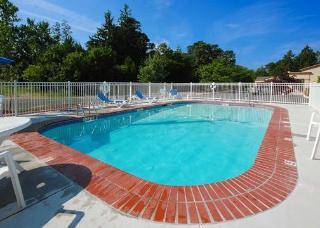 Hotel Quality Inn & Suites
