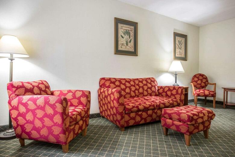 Hotel Clarion Inn & Suites Aiken